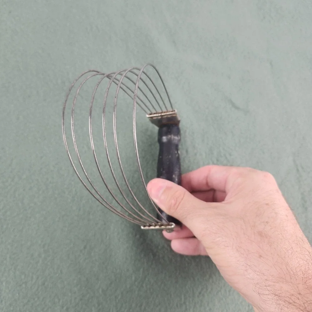 Vintage Androck‎ Wire Pastry Blender Pie Dough Cutter Black Wooden Handle USA